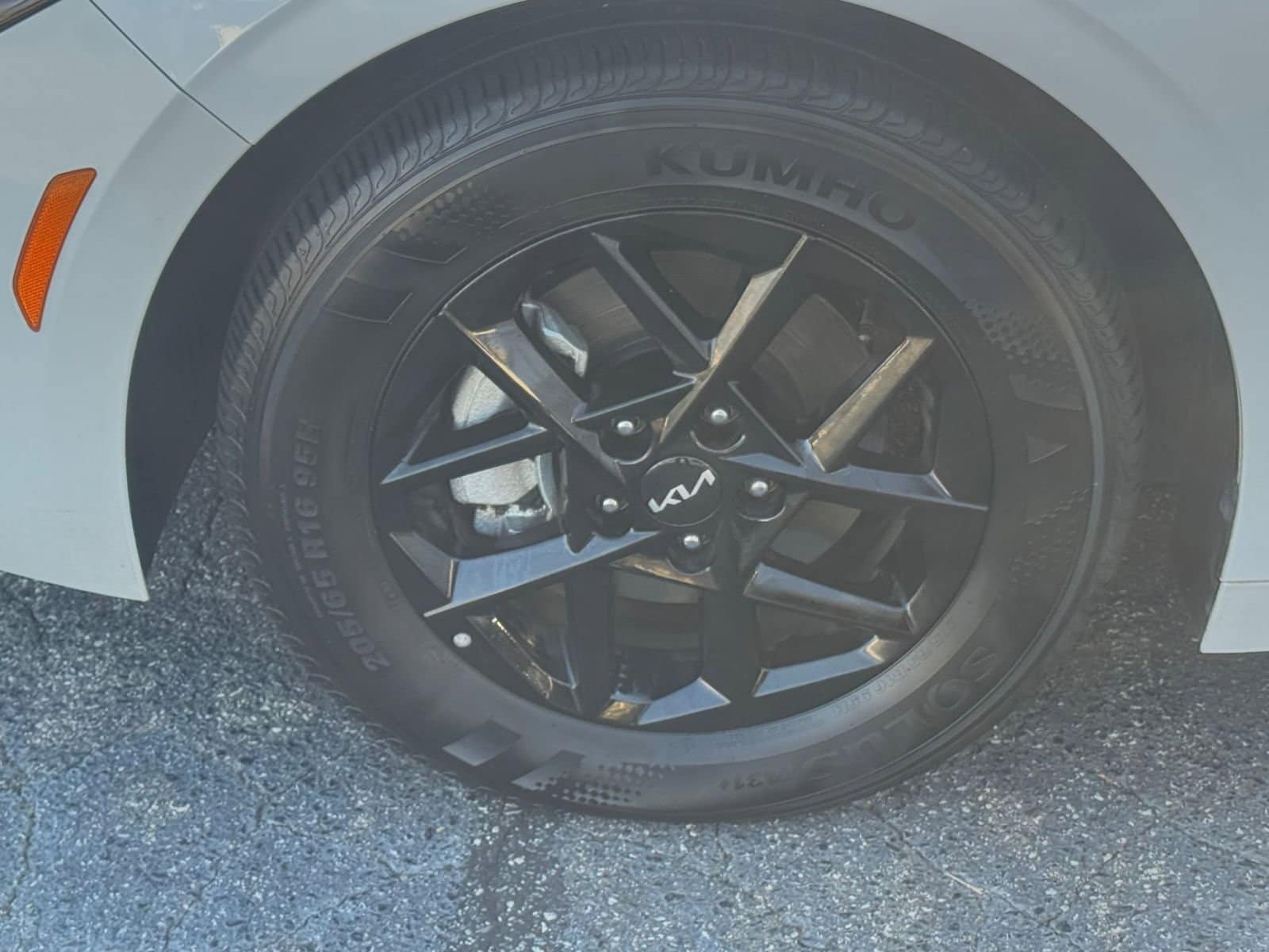 Thumbnail: 2025 Kia K5 - 23