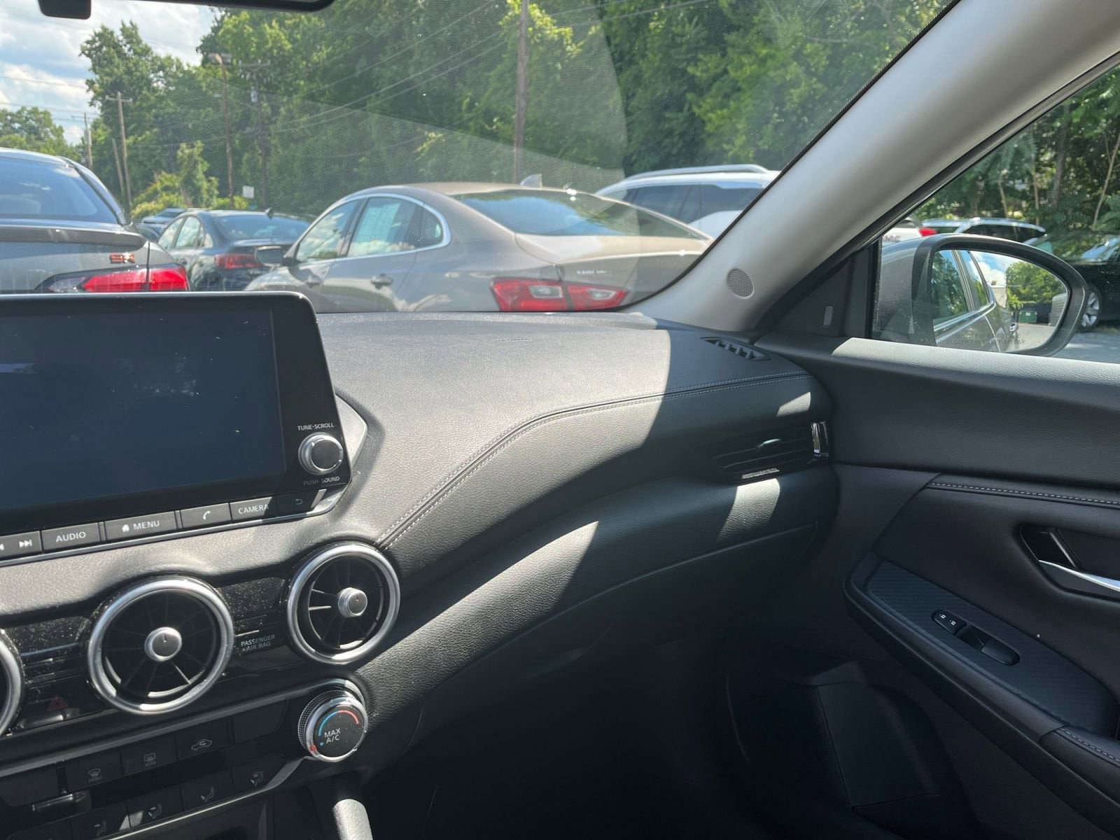 Thumbnail: 2024 Nissan Sentra - 31