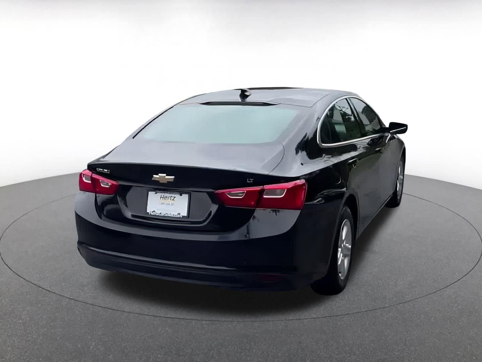 Thumbnail: 2024 Chevrolet Malibu - 12