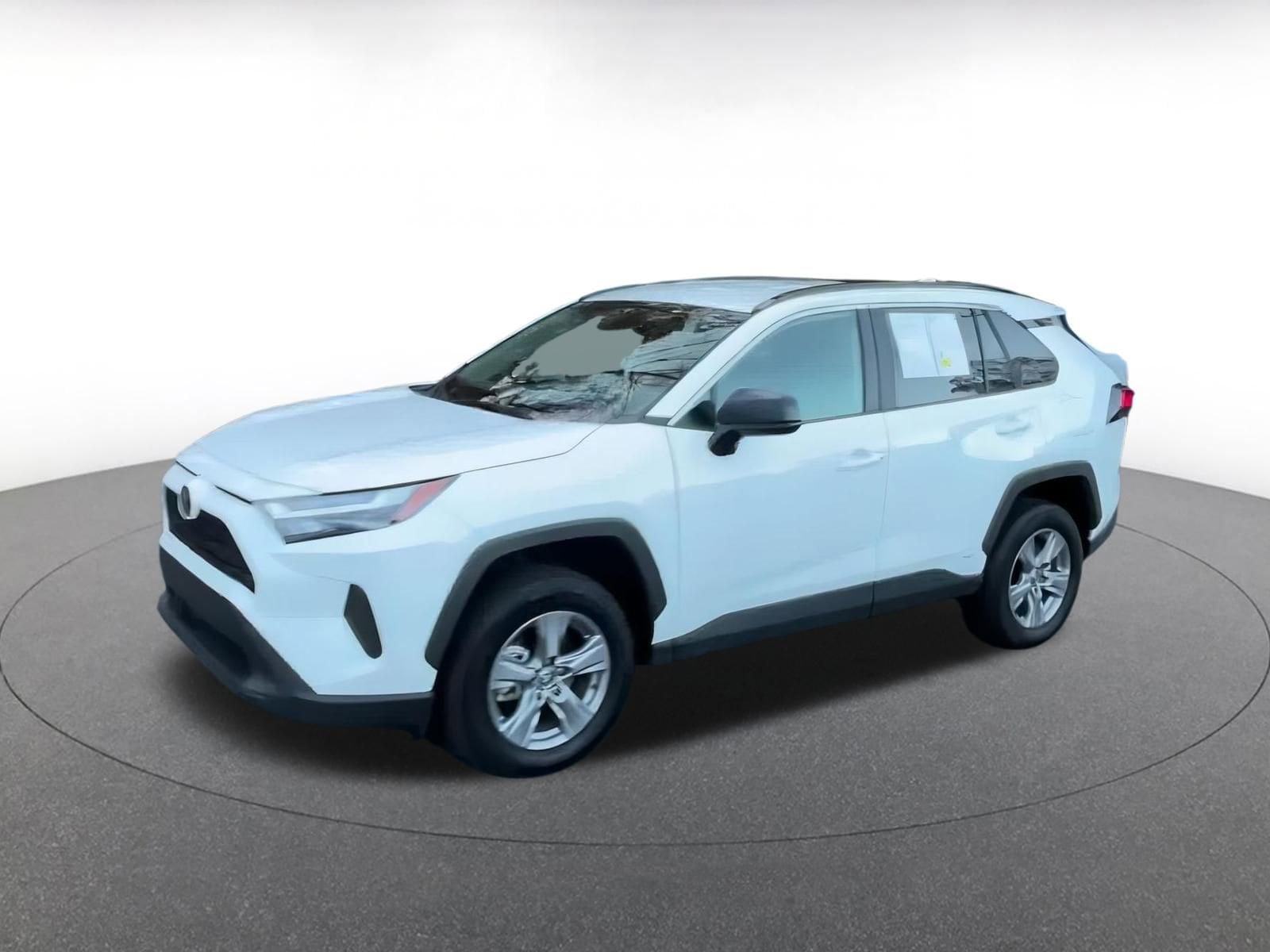 Thumbnail: 2025 Toyota RAV4 - 8