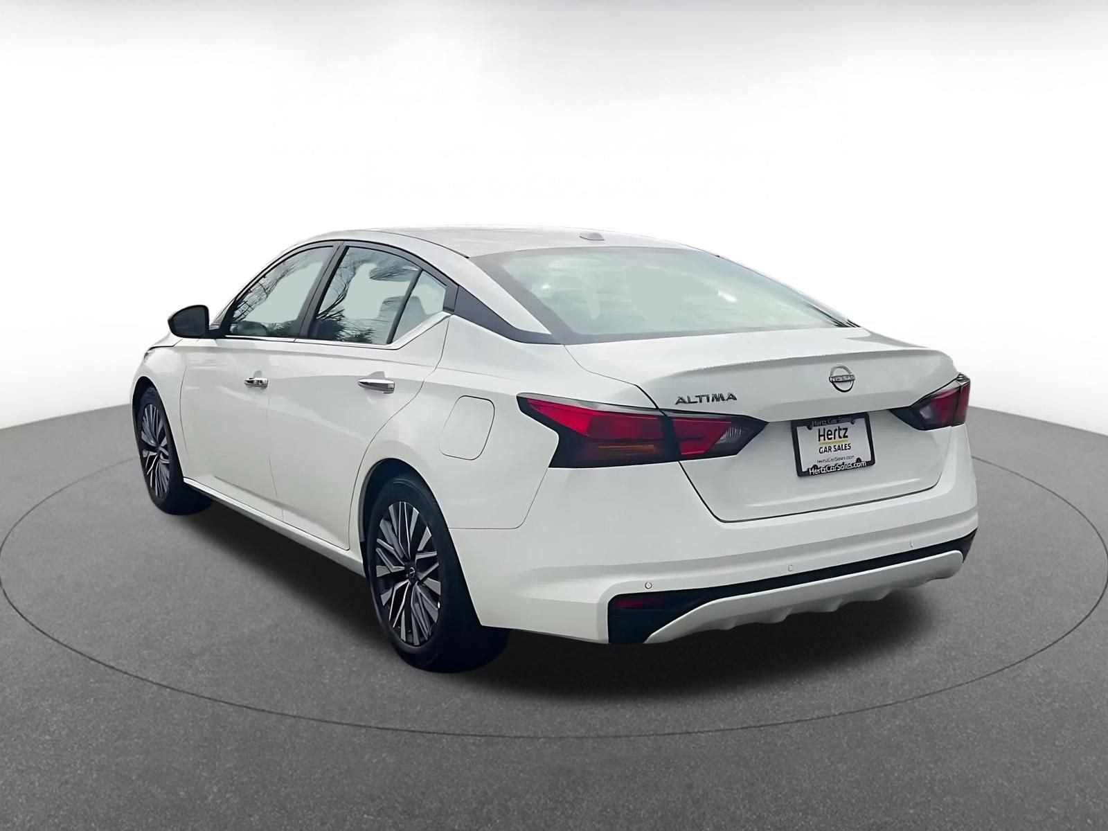 Thumbnail: 2025 Nissan Altima - 11