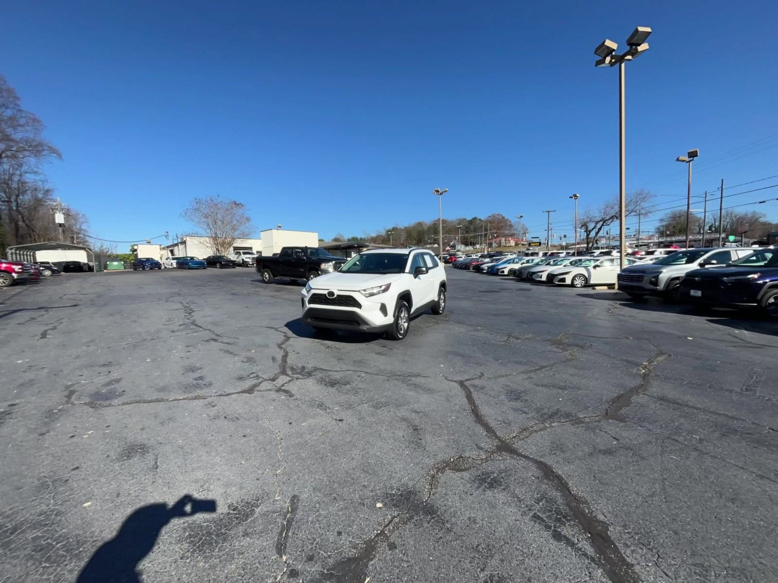 Thumbnail: 2025 Toyota RAV4 - 16