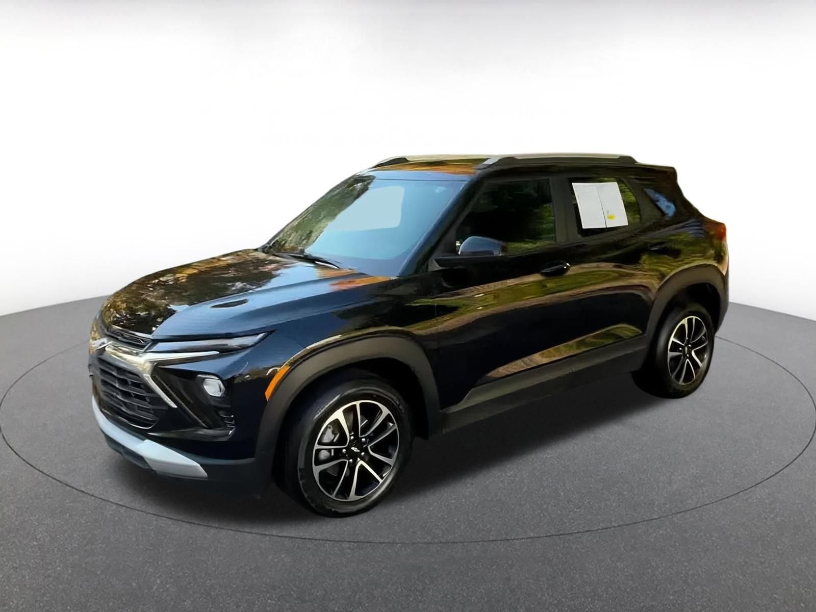 Thumbnail: 2025 Chevrolet TrailBlazer - 8