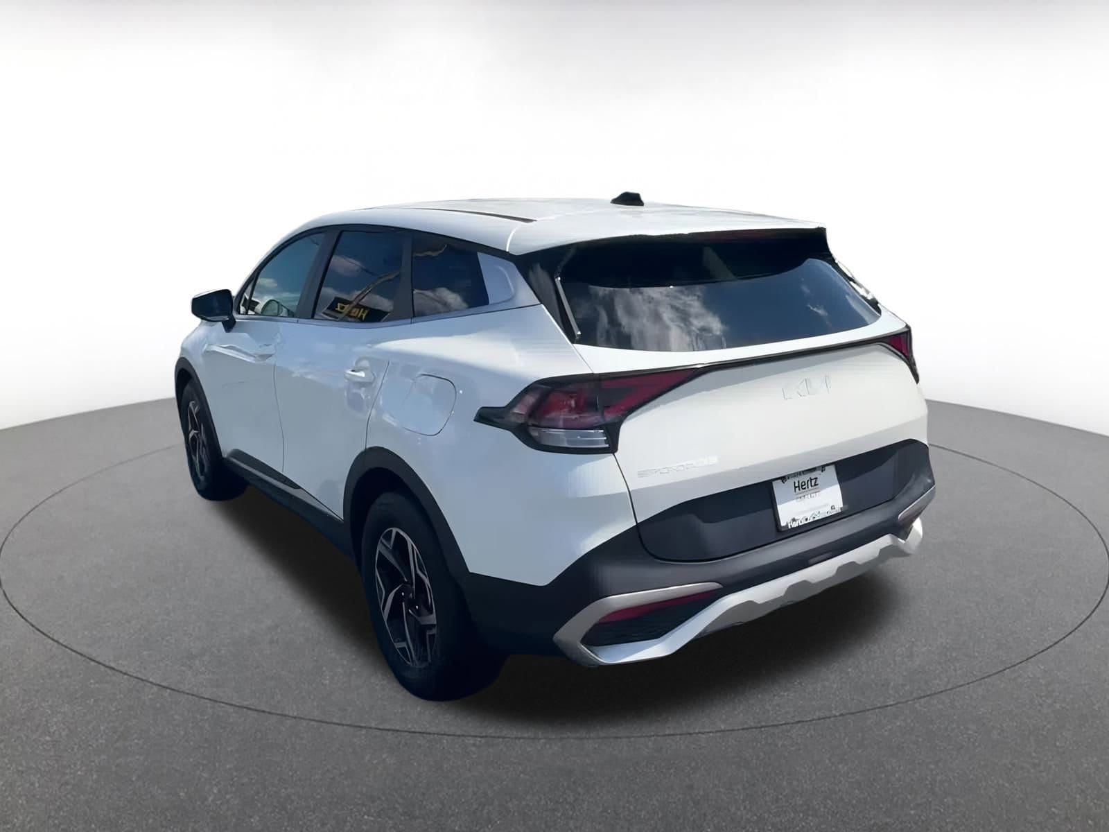 Thumbnail: 2024 Kia Sportage - 11