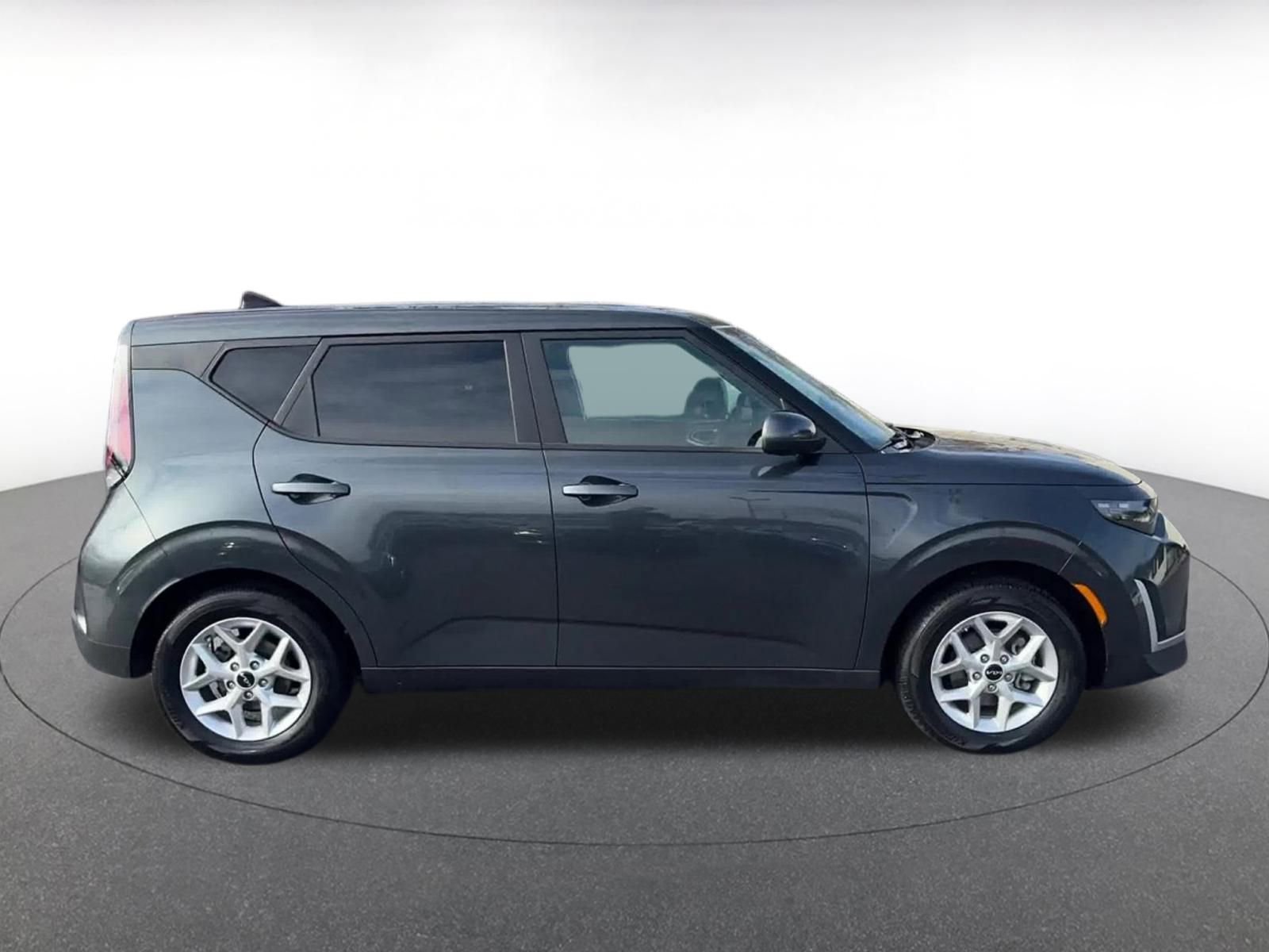 Thumbnail: 2025 Kia Soul - 16