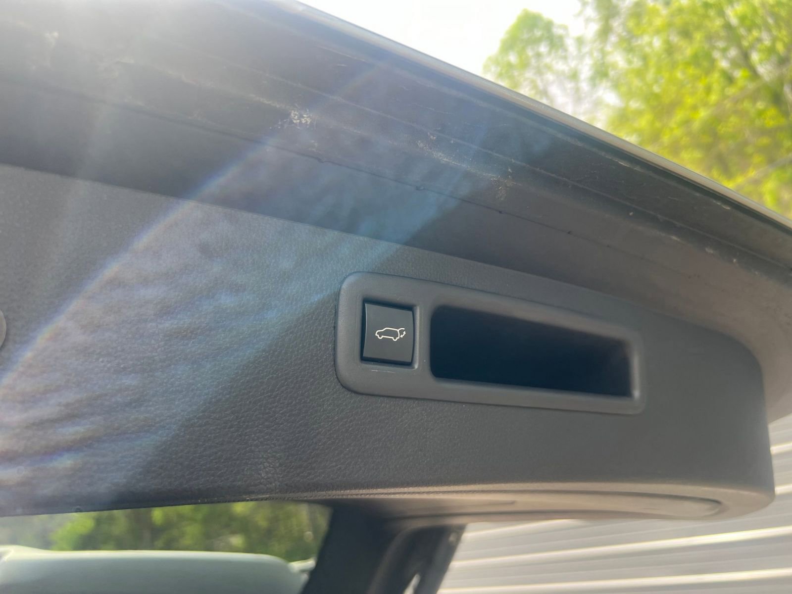 Thumbnail: 2025 Toyota Highlander - 21