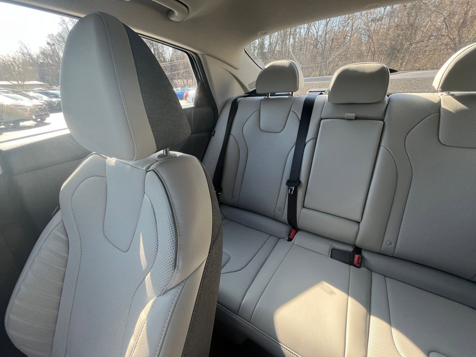 Thumbnail: 2025 Hyundai Elantra - 34