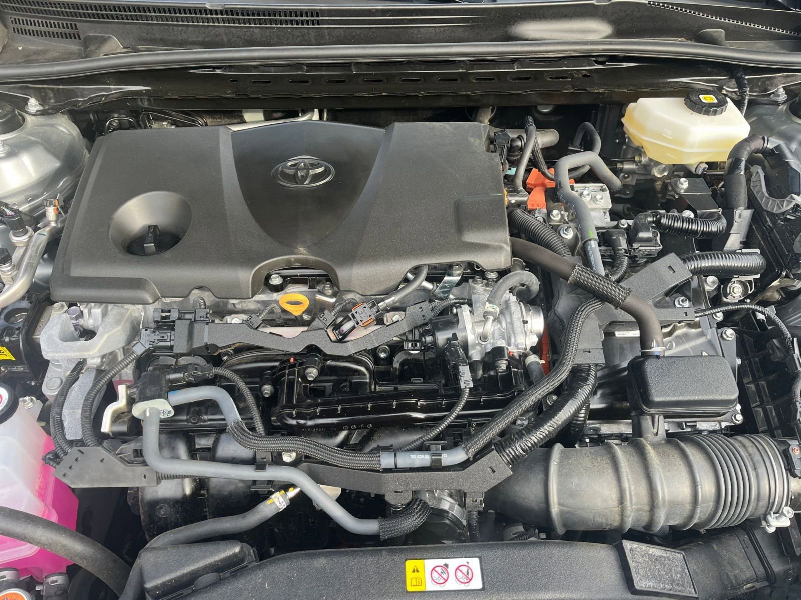 Thumbnail: 2025 Toyota Camry - 25