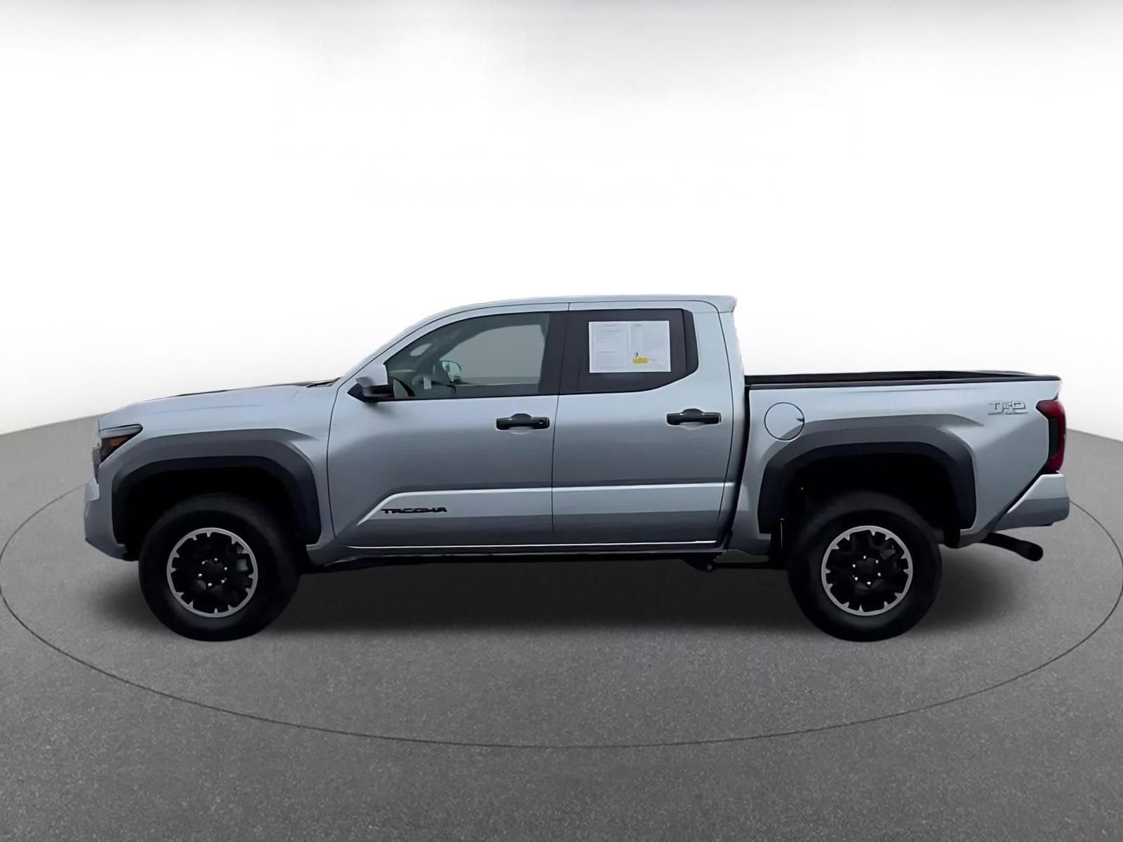 Thumbnail: 2025 Toyota Tacoma - 8