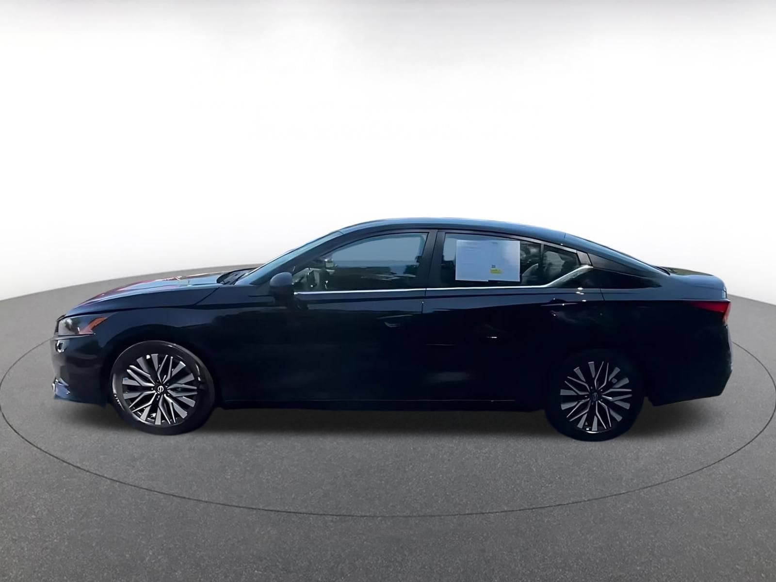 Thumbnail: 2026 Nissan Altima - 5