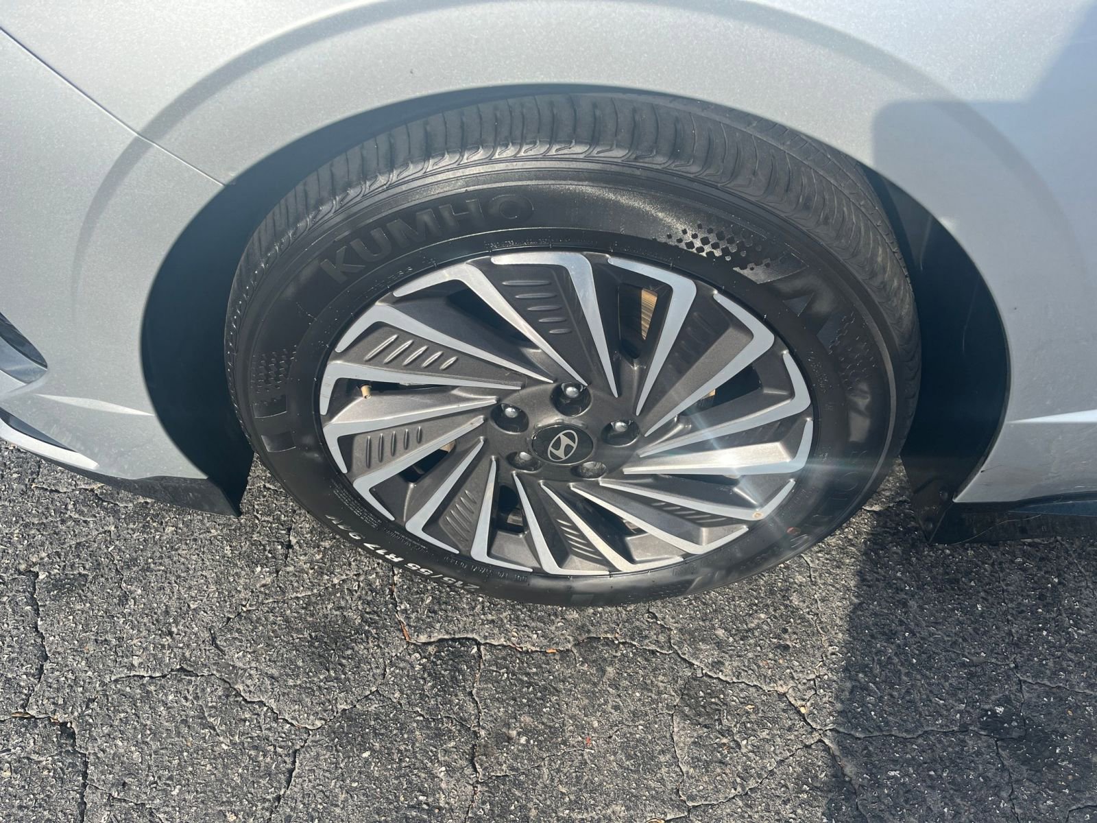 Thumbnail: 2025 Hyundai Sonata - 24