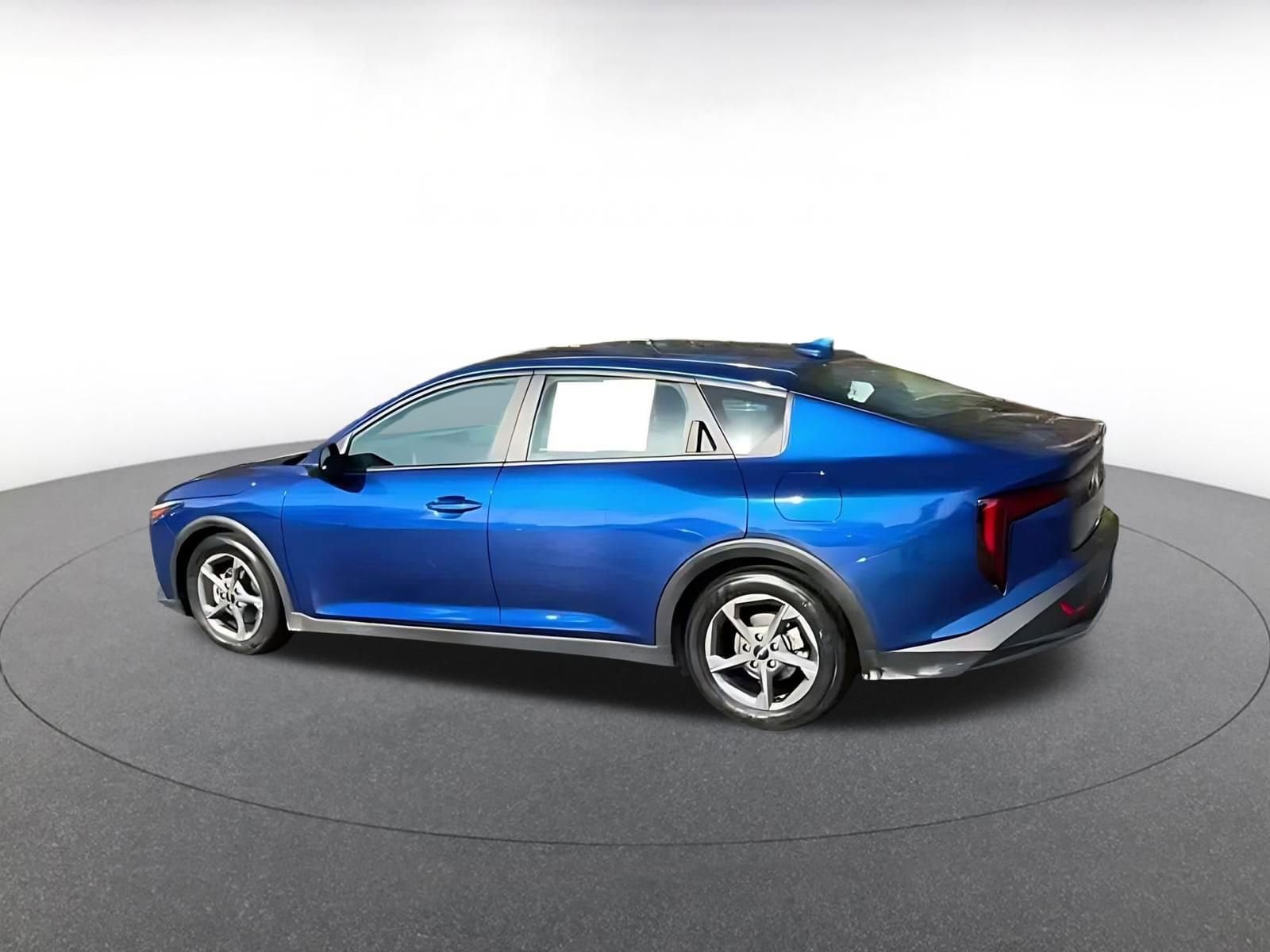 Thumbnail: 2025 Kia K4 - 8