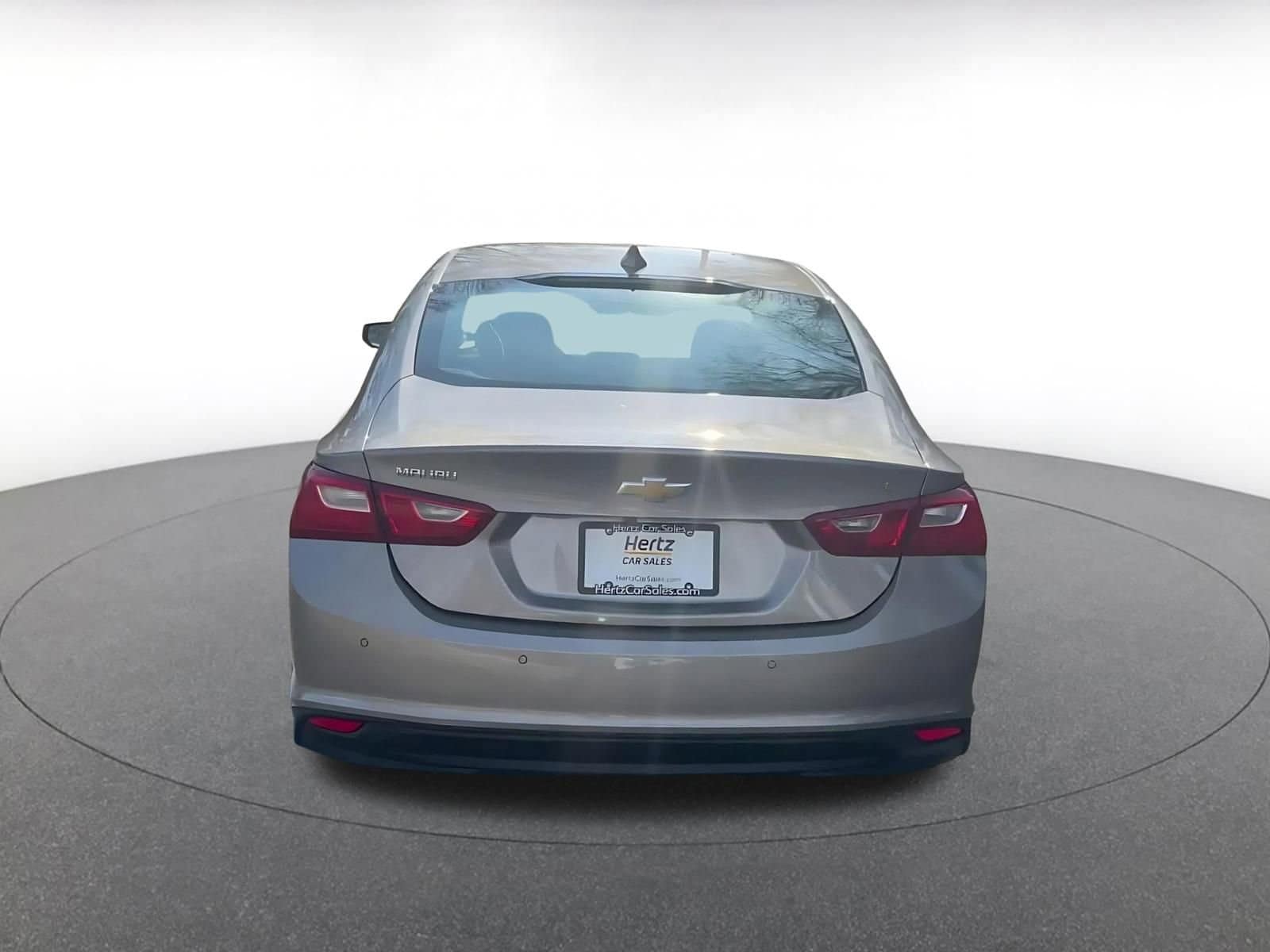 Thumbnail: 2024 Chevrolet Malibu - 11