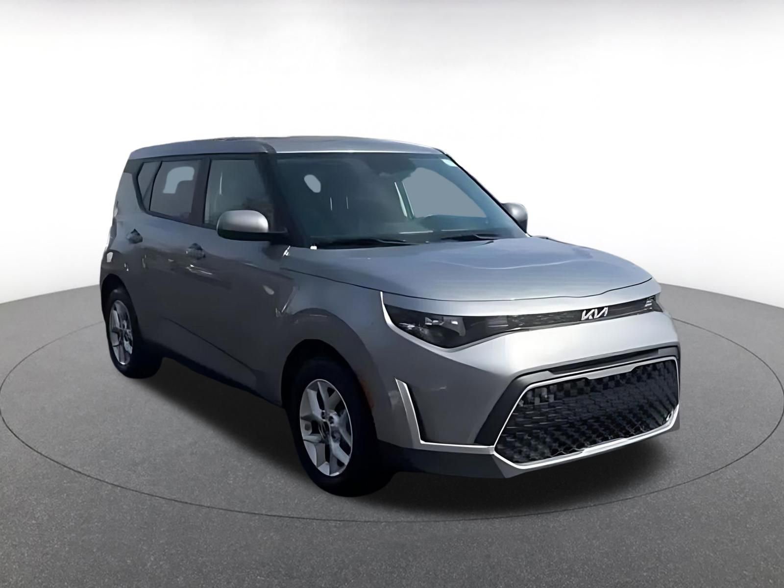 Thumbnail: 2025 Kia Soul - 3
