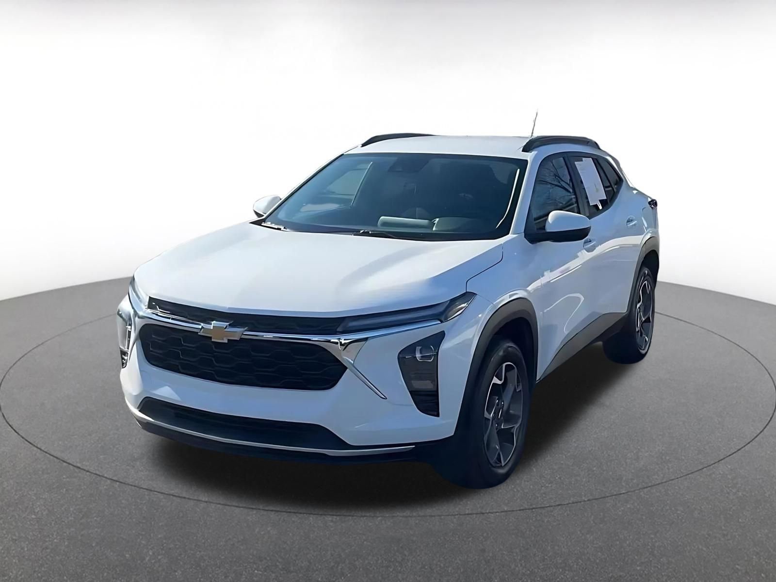 Thumbnail: 2025 Chevrolet Trax - 7