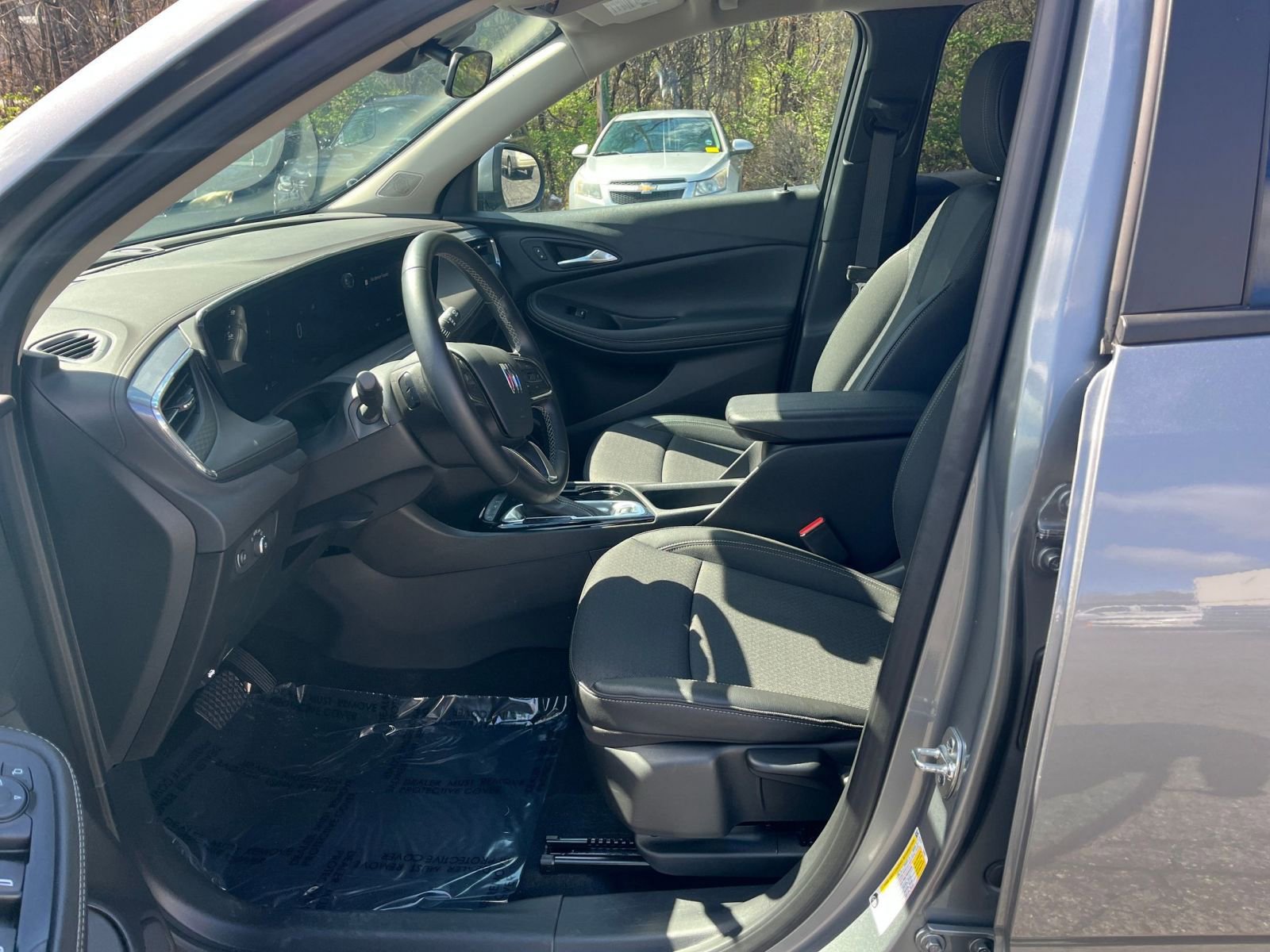 Thumbnail: 2025 Buick Encore GX - 22