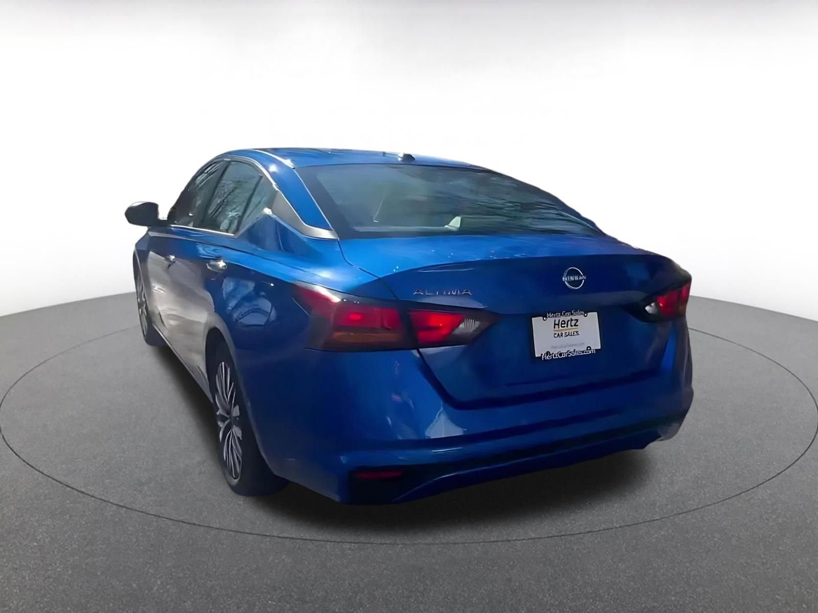 Thumbnail: 2025 Nissan Altima - 11