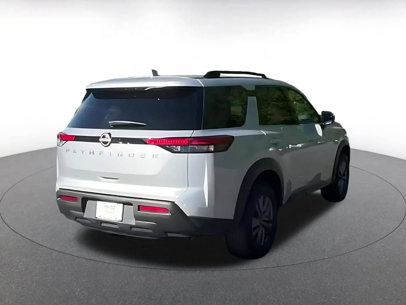 Thumbnail: 2025 Nissan Pathfinder - 9
