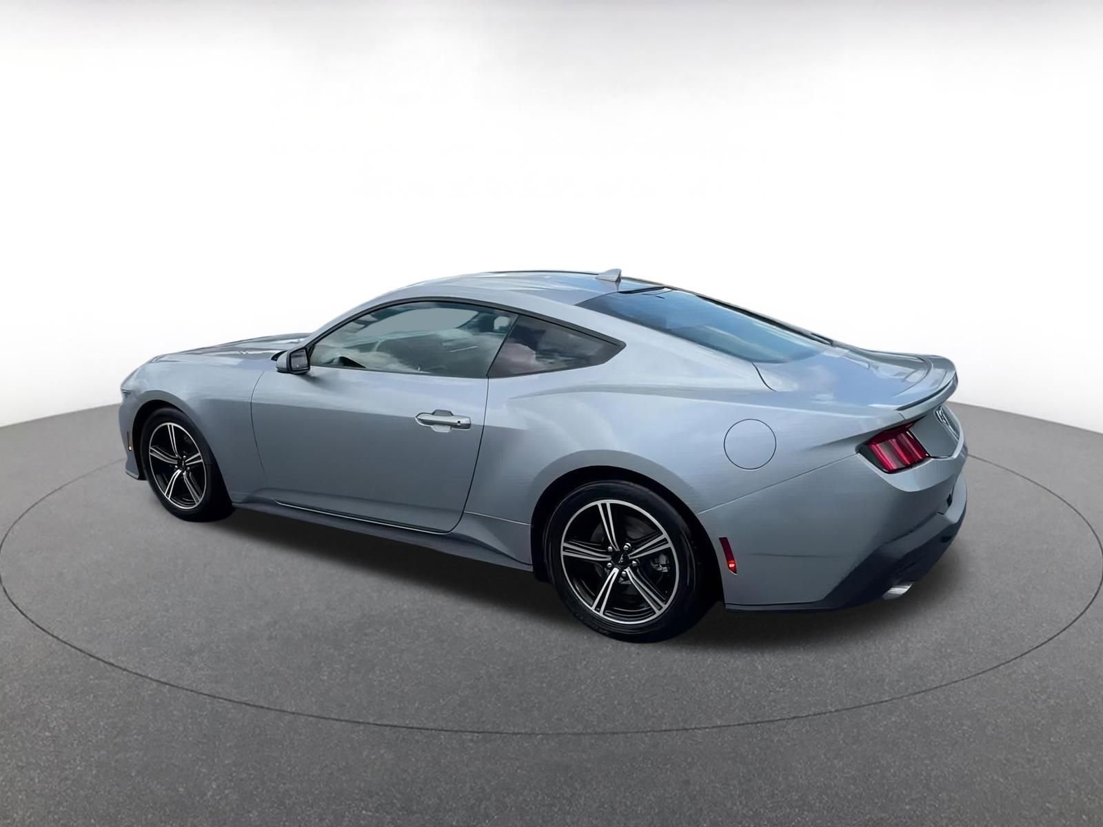 Thumbnail: 2024 Ford Mustang - 10