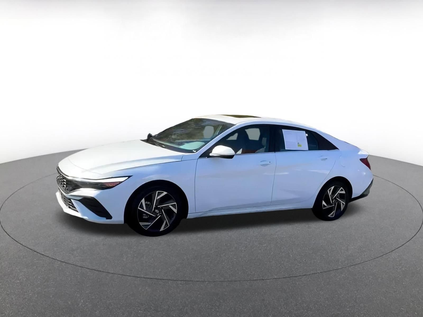 Thumbnail: 2025 Hyundai Elantra - 9