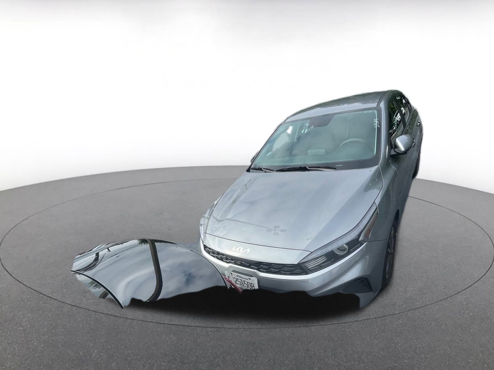 Thumbnail: 2024 Kia Forte - 4