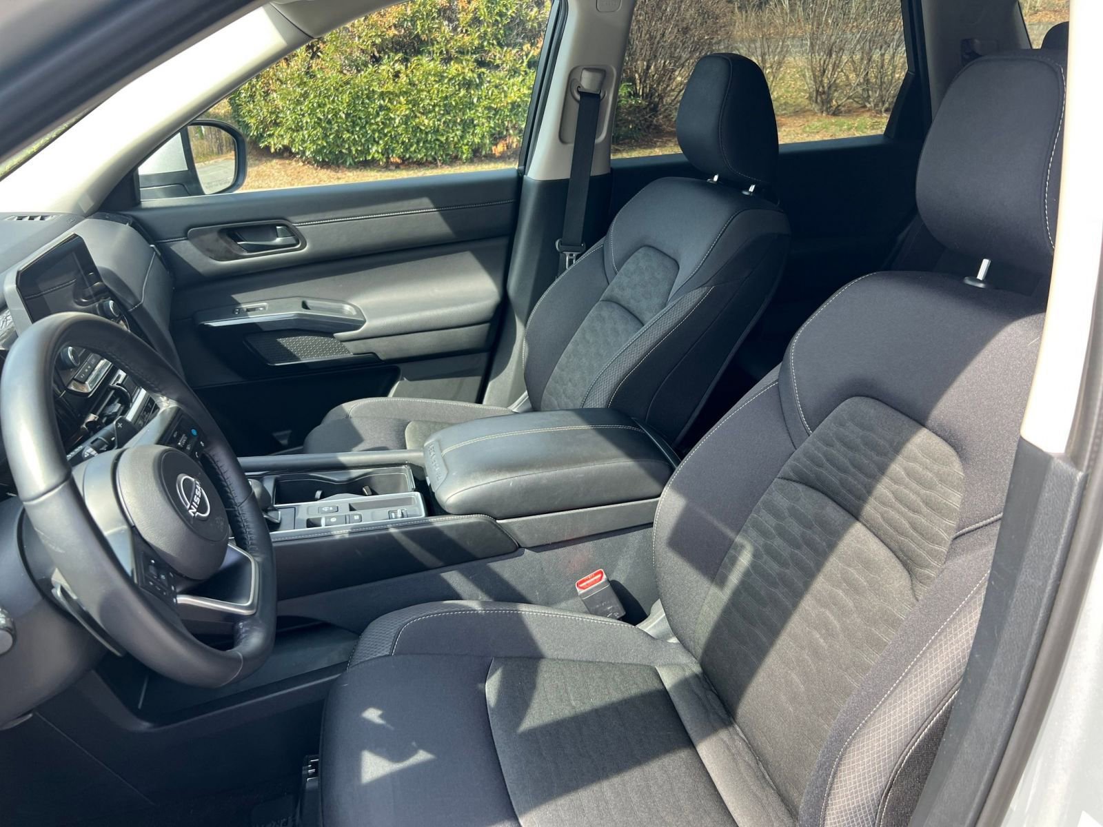 Thumbnail: 2025 Nissan Pathfinder - 22