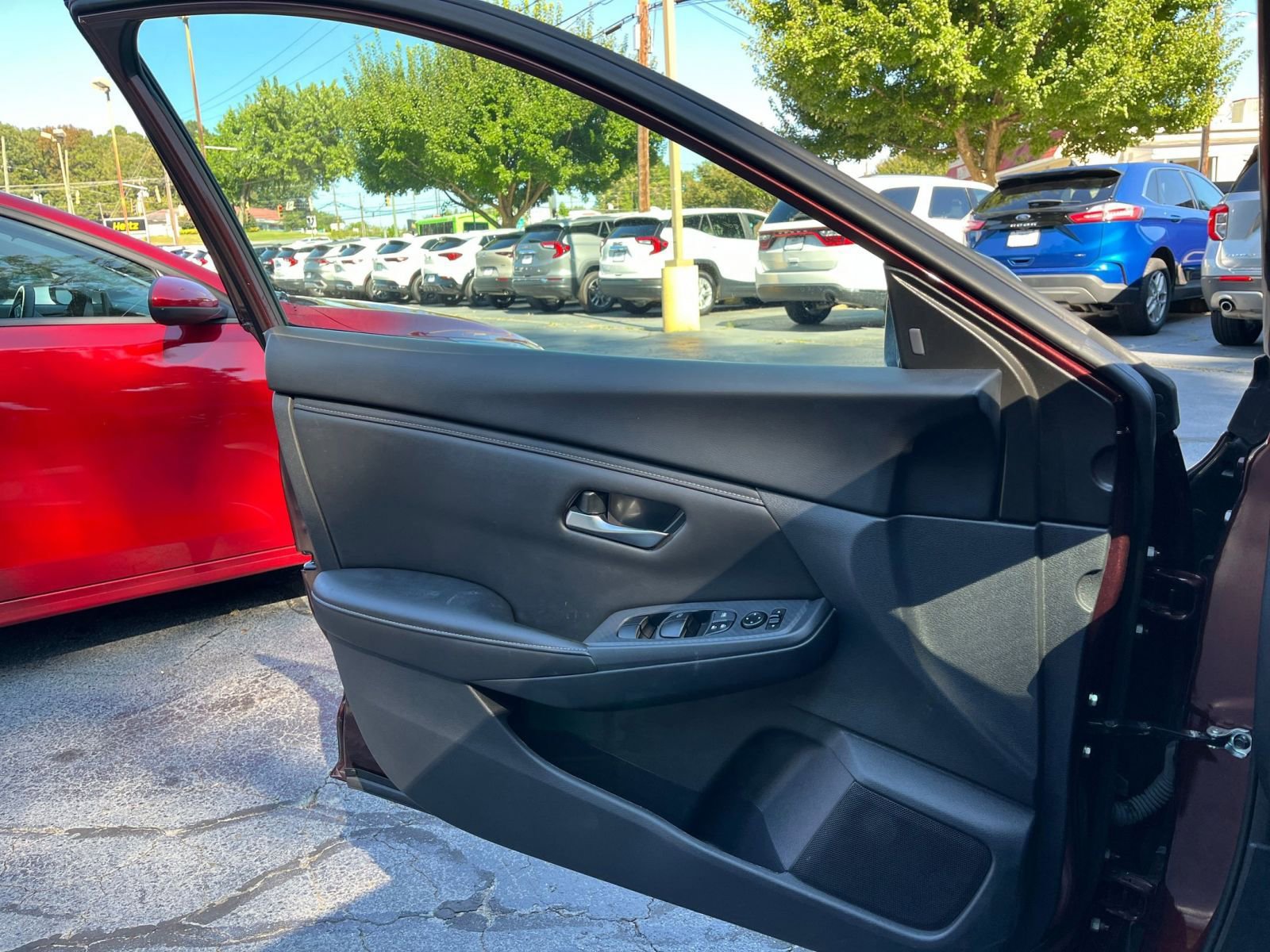 Thumbnail: 2024 Nissan Sentra - 18