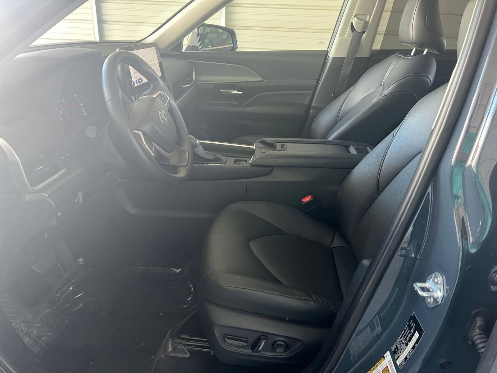 Thumbnail: 2025 Toyota Grand Highlander - 23