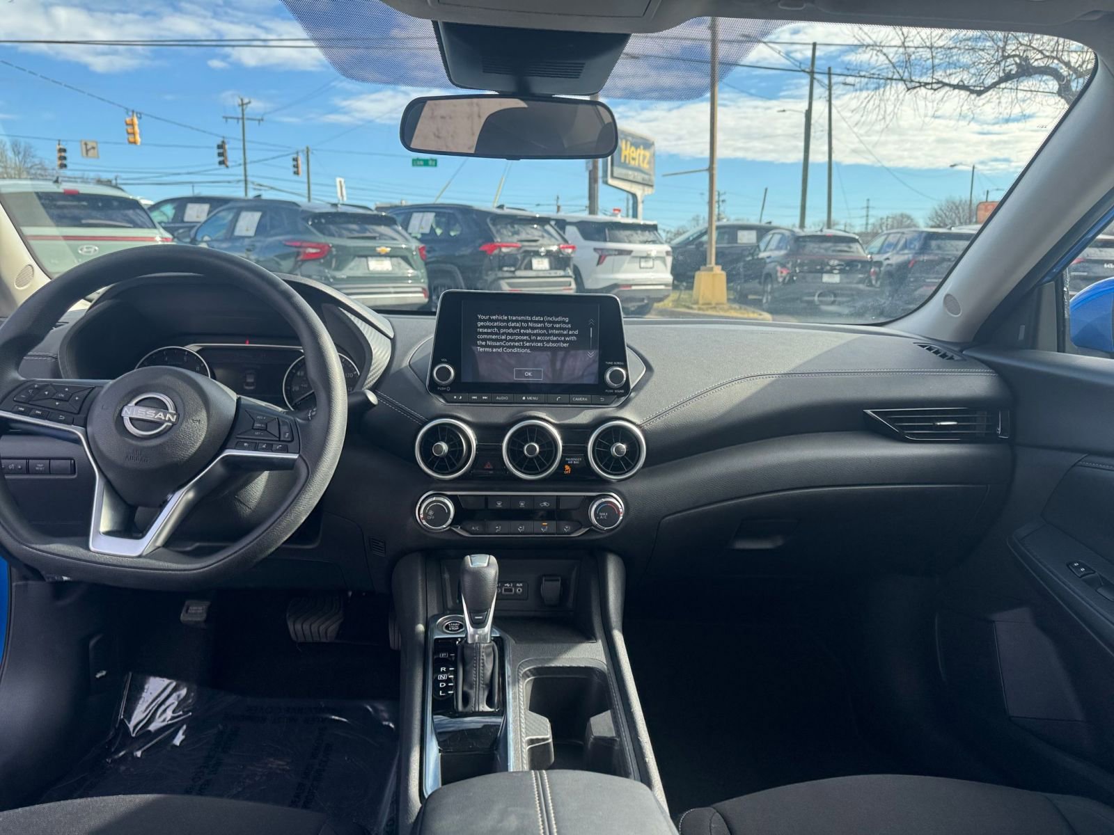 Thumbnail: 2025 Nissan Sentra - 27