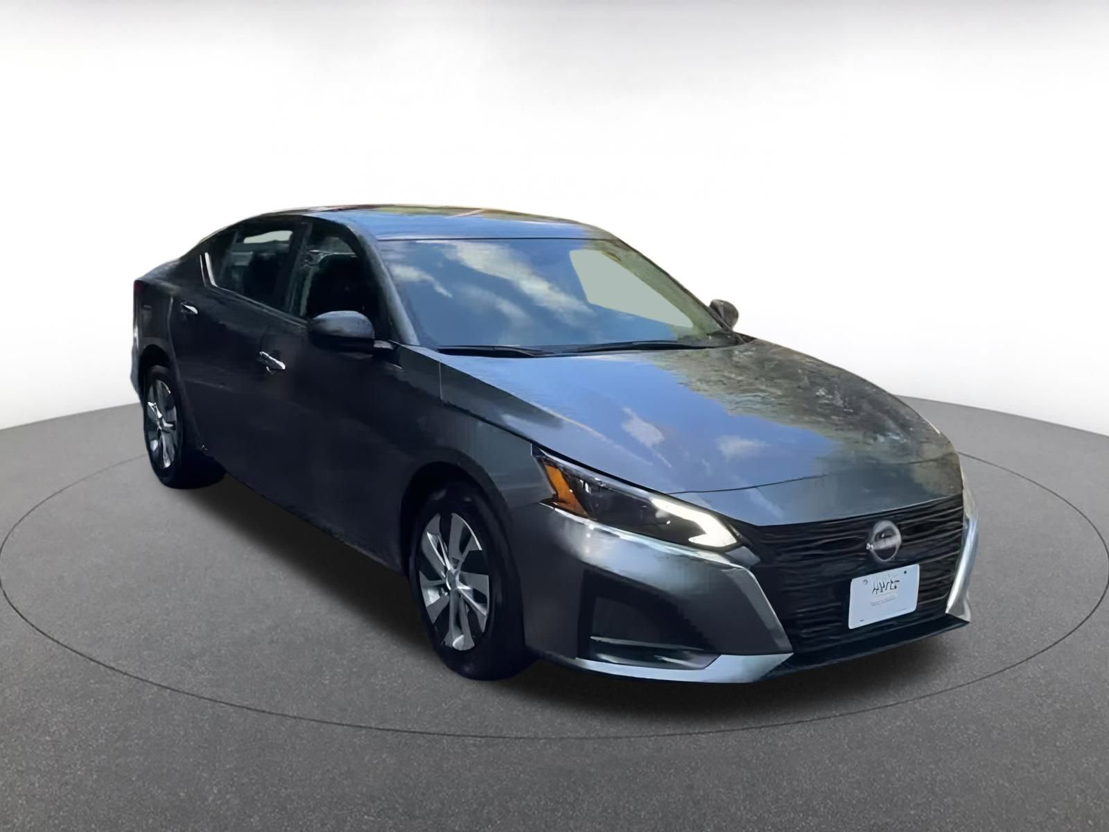 Thumbnail: 2024 Nissan Altima - 3