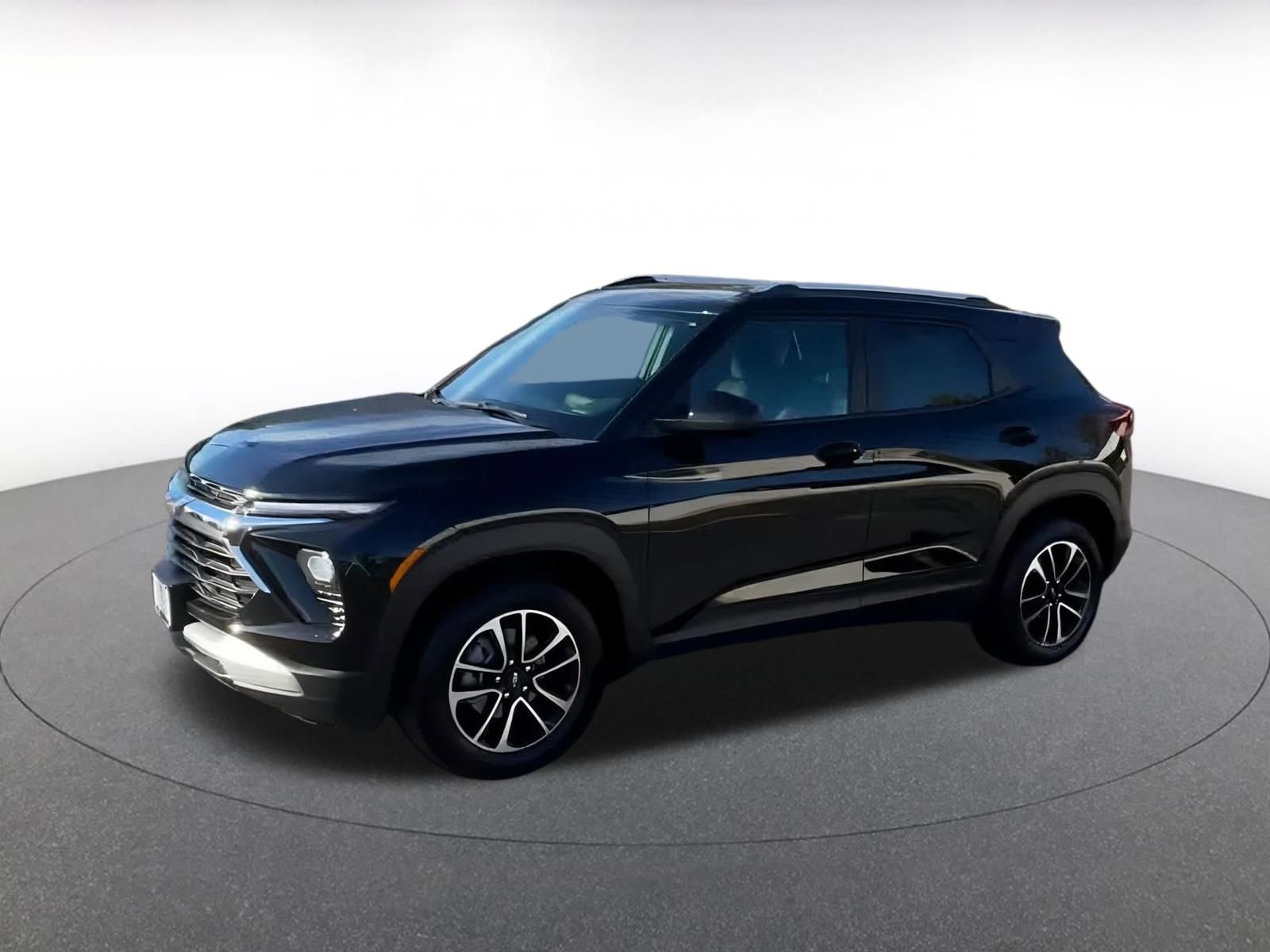 Thumbnail: 2025 Chevrolet TrailBlazer - 4
