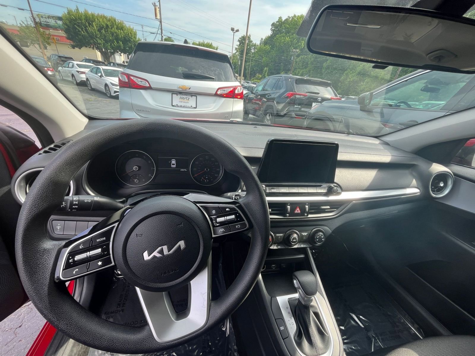 Thumbnail: 2024 Kia Forte - 28