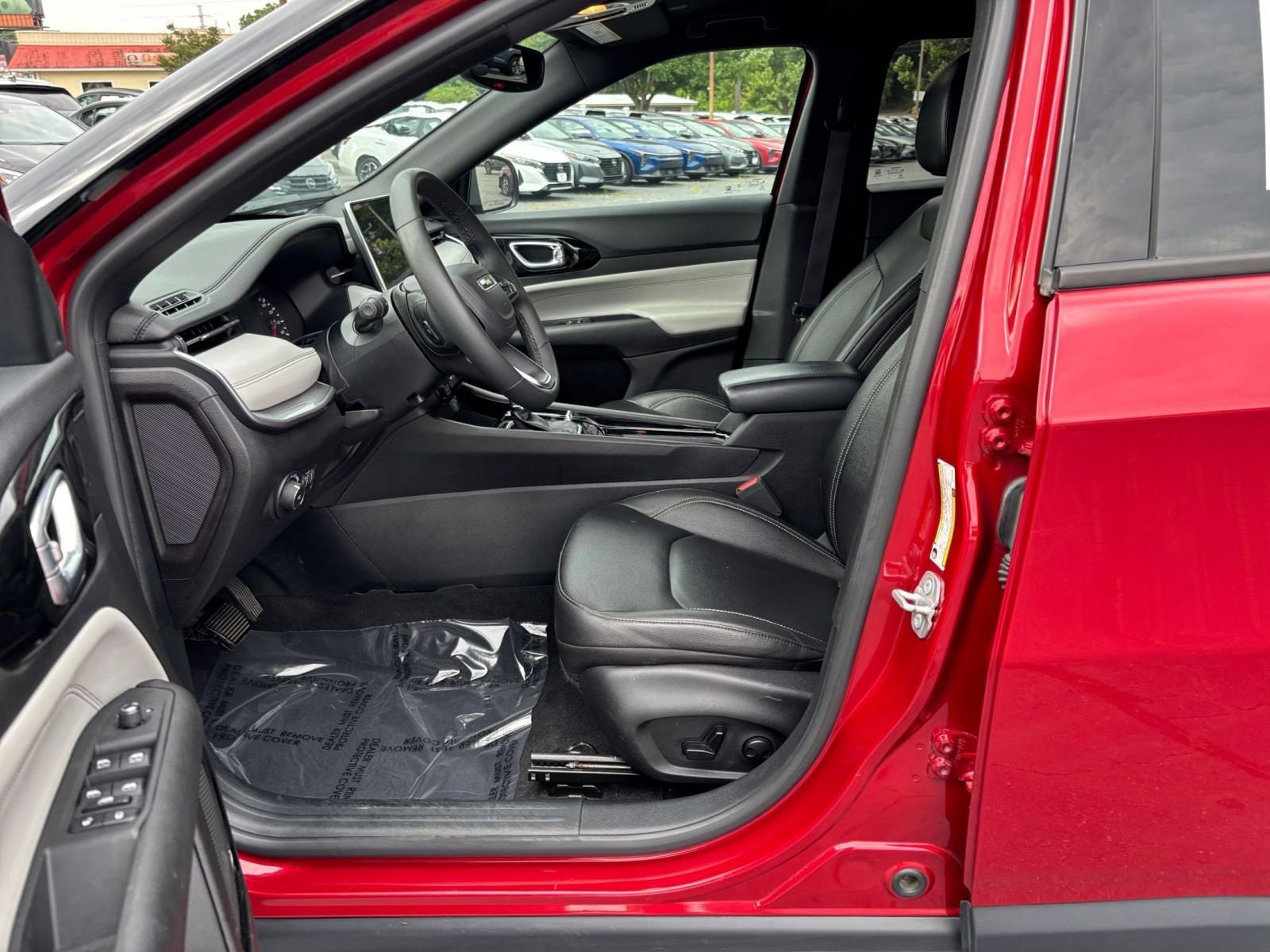 Thumbnail: 2025 Jeep Compass - 22