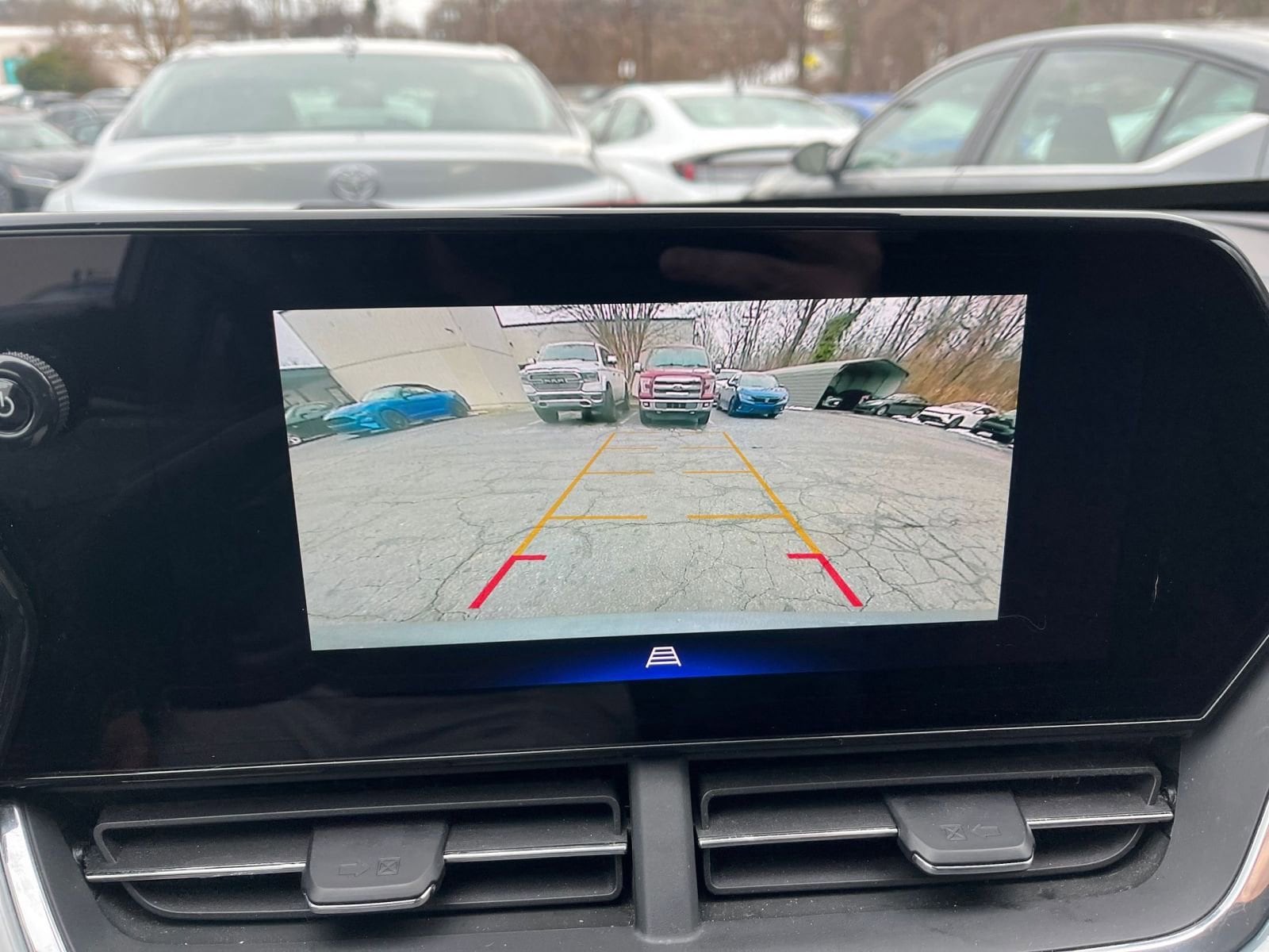 Thumbnail: 2025 Chevrolet Trax - 17