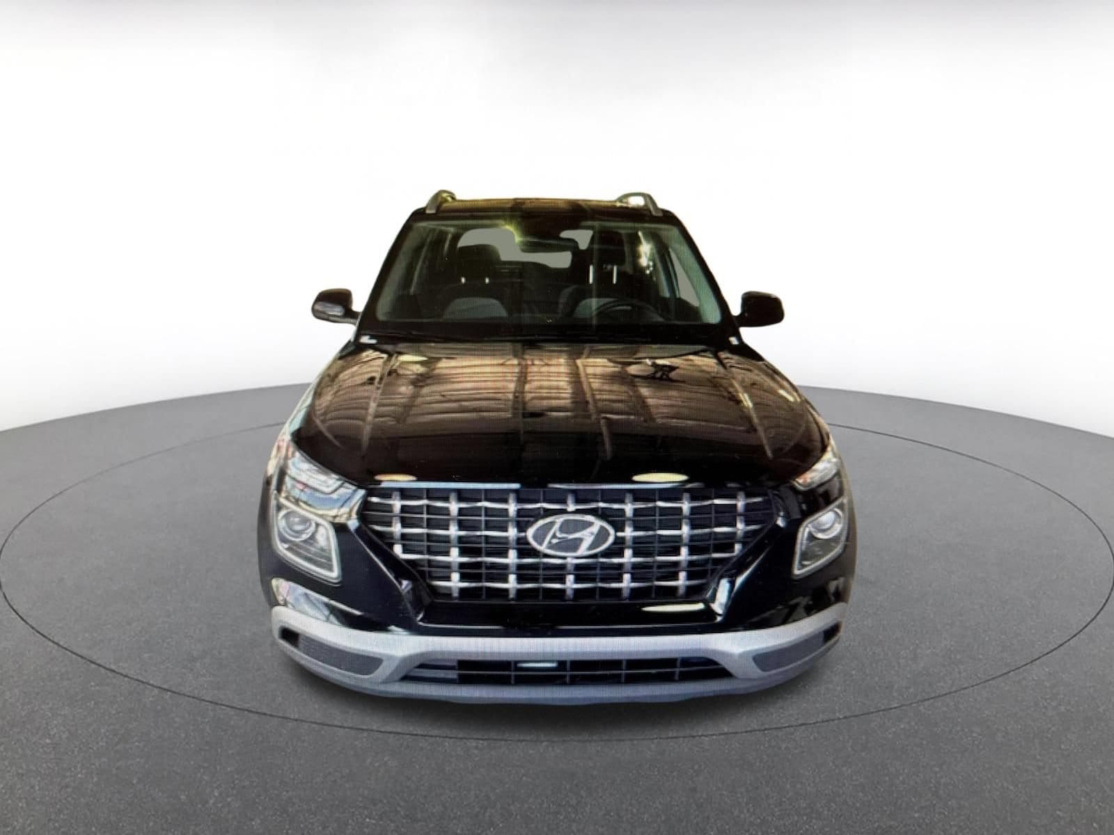 Thumbnail: 2026 Hyundai Venue - 3