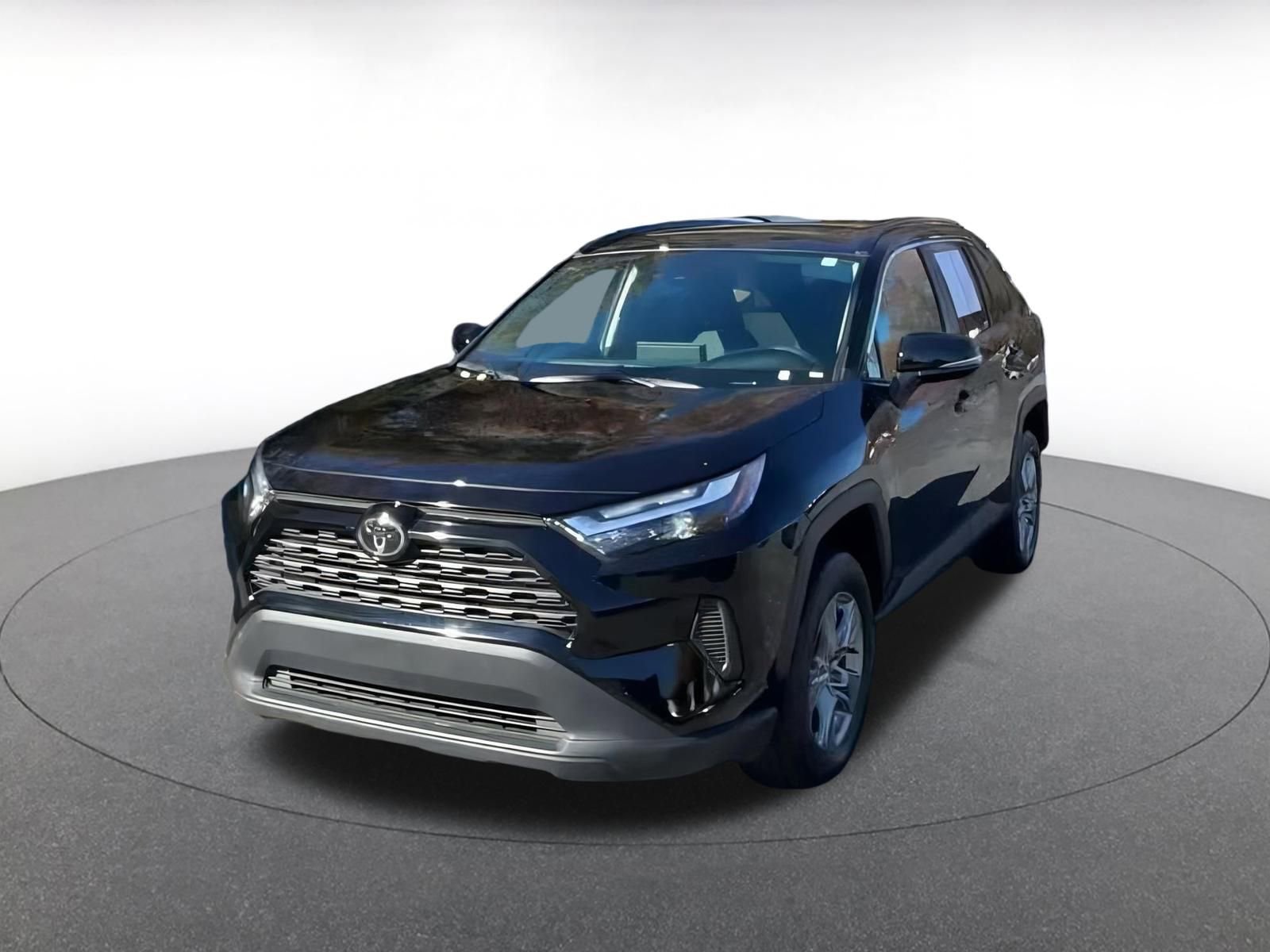 Thumbnail: 2025 Toyota RAV4 - 12