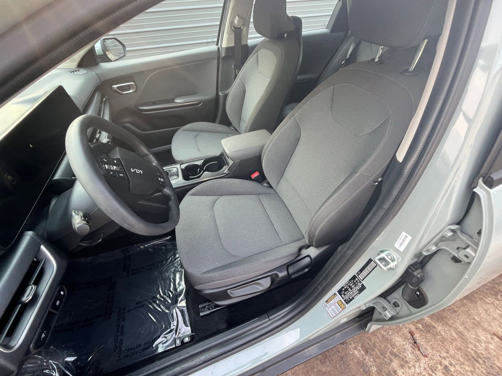 Thumbnail: 2025 Kia K4 - 32