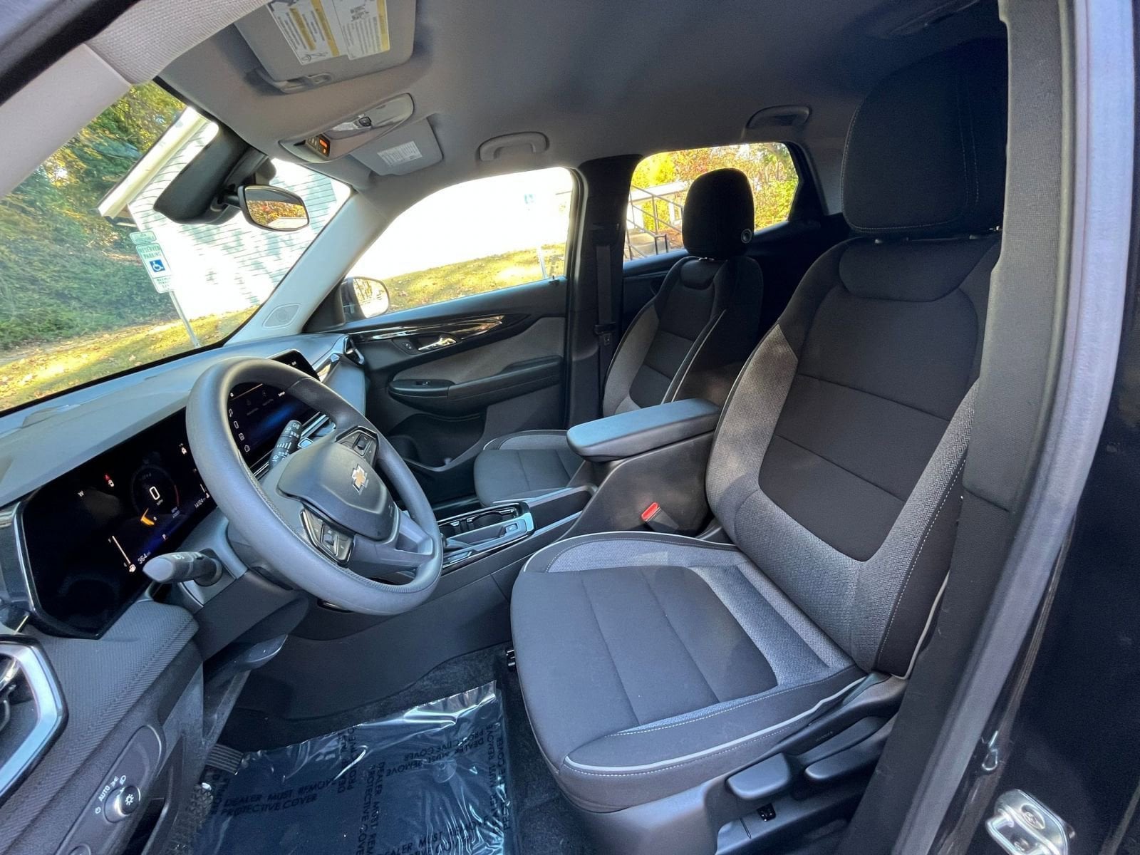 Thumbnail: 2025 Chevrolet TrailBlazer - 23