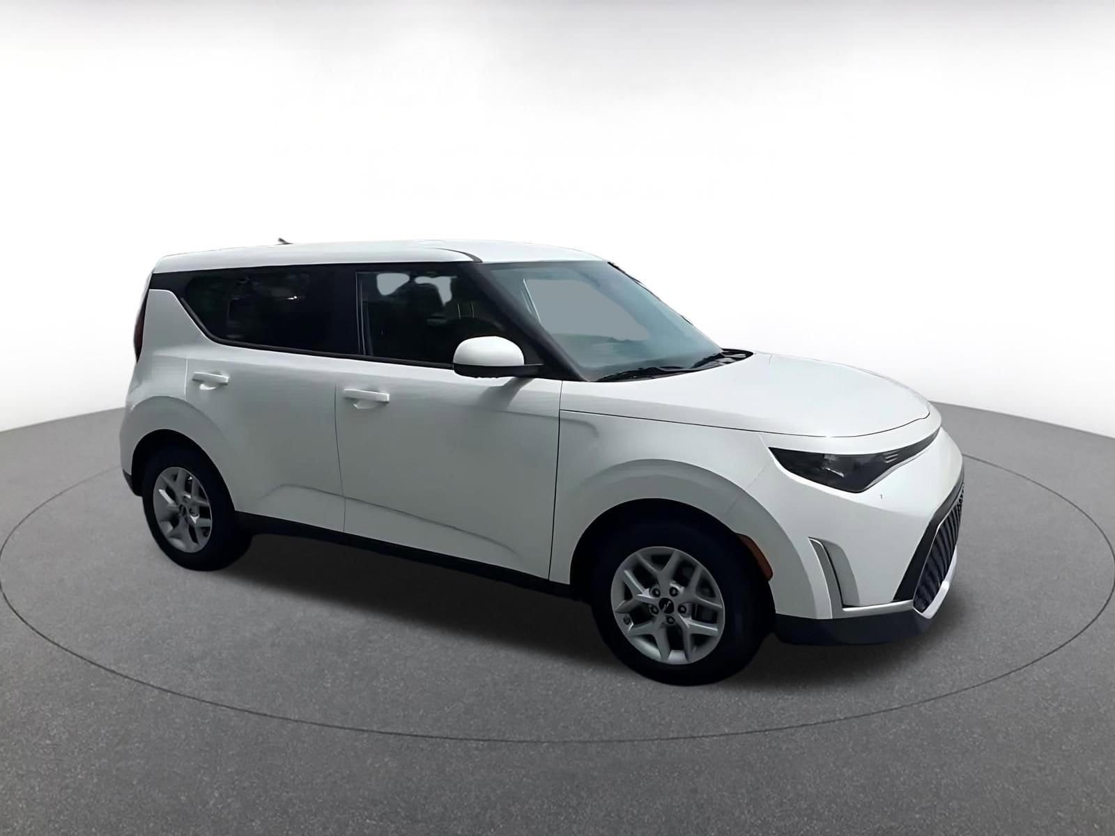 Thumbnail: 2025 Kia Soul - 2