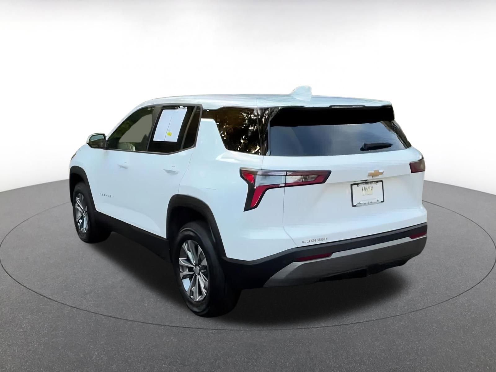 Thumbnail: 2025 Chevrolet Equinox - 11