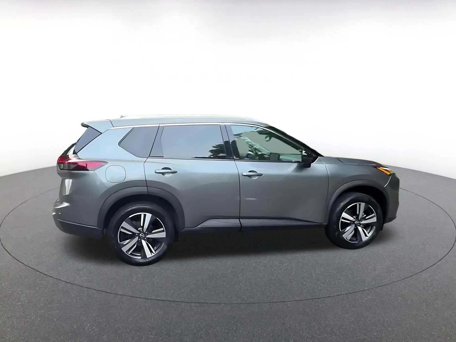 Thumbnail: 2026 Nissan Rogue - 12