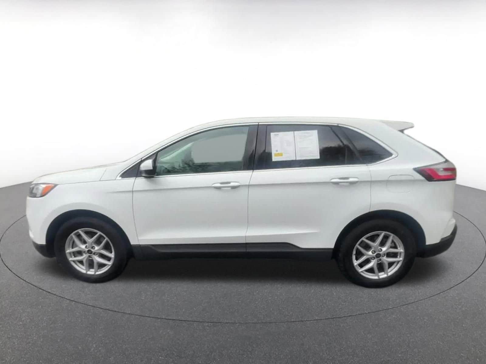 Thumbnail: 2024 Ford Edge - 9