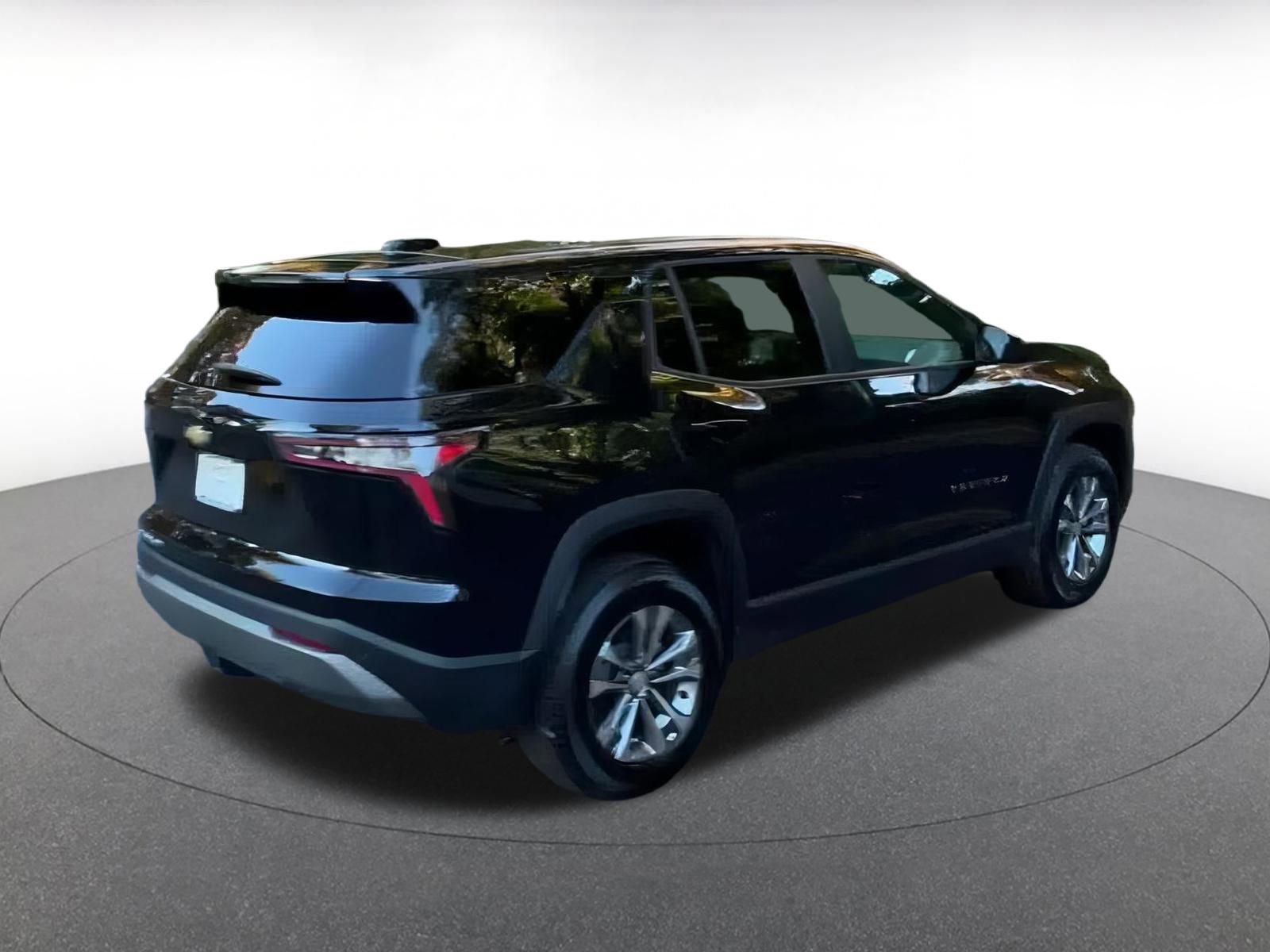 Thumbnail: 2025 Chevrolet Equinox - 11