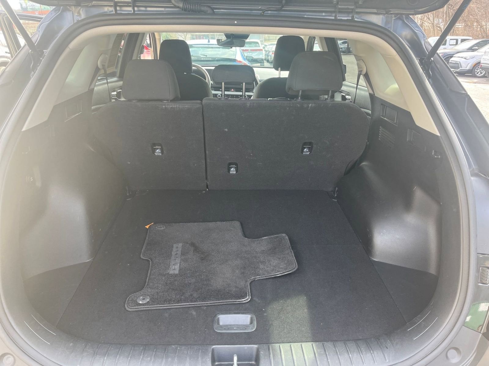 Thumbnail: 2024 Kia Sportage - 25