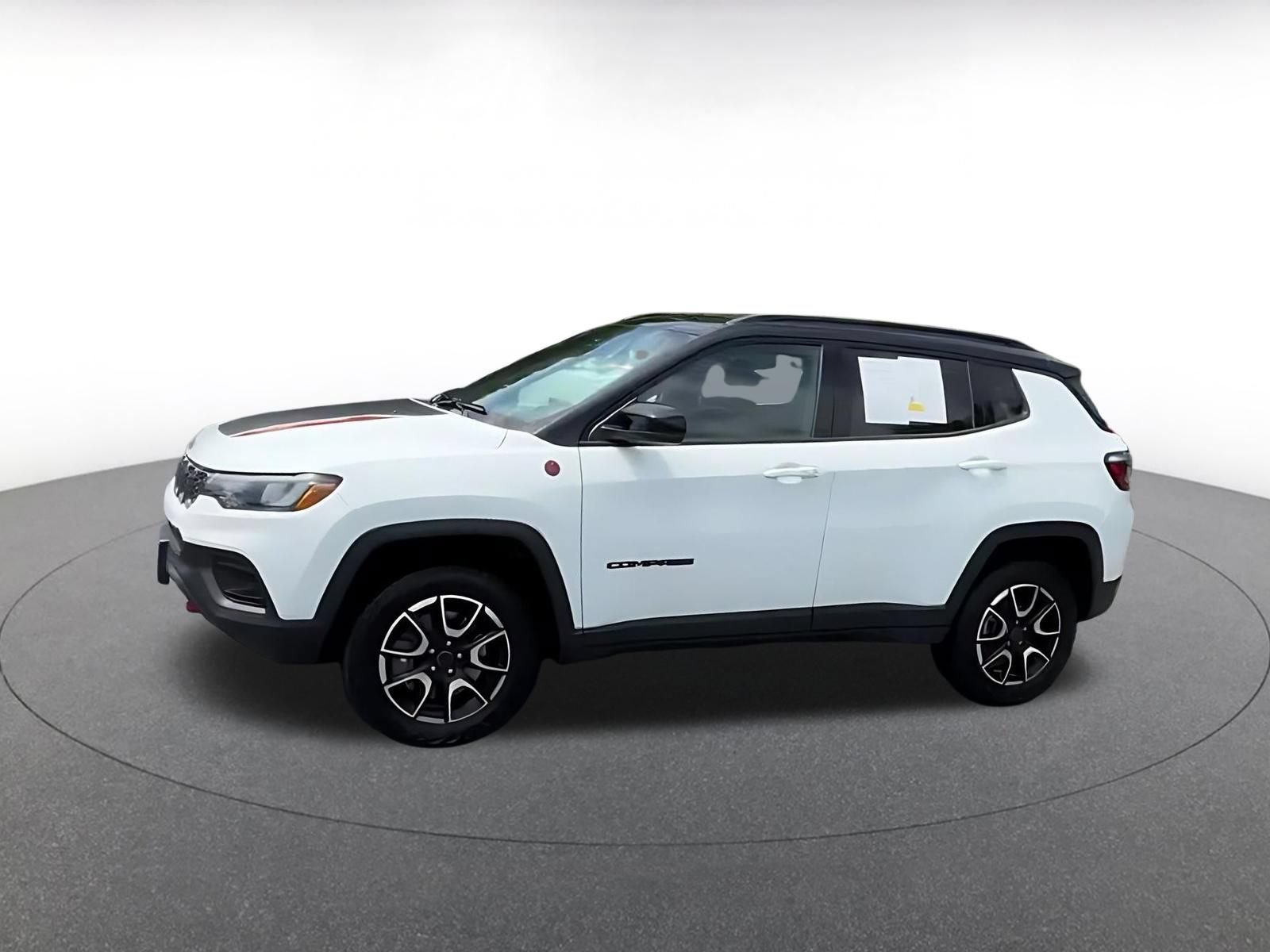 Thumbnail: 2025 Jeep Compass - 5