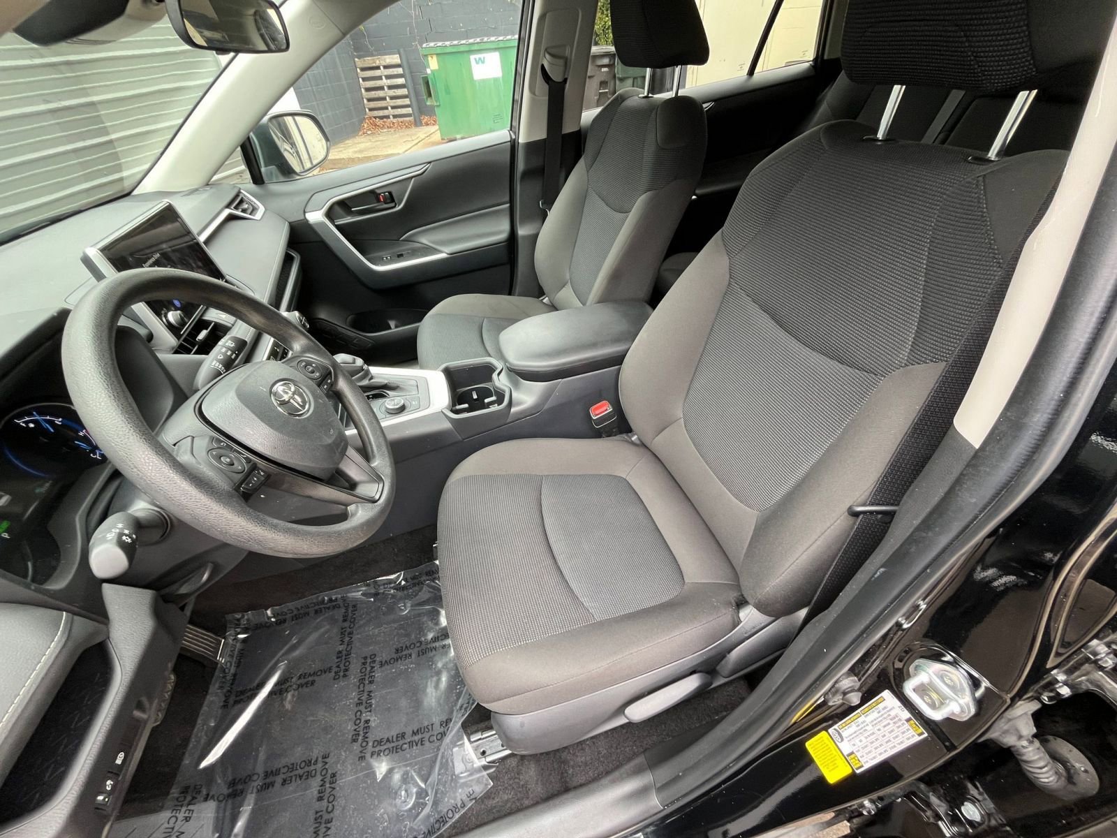 Thumbnail: 2025 Toyota RAV4 - 30