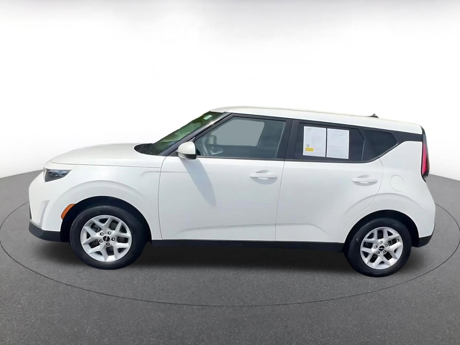 Thumbnail: 2025 Kia Soul - 9