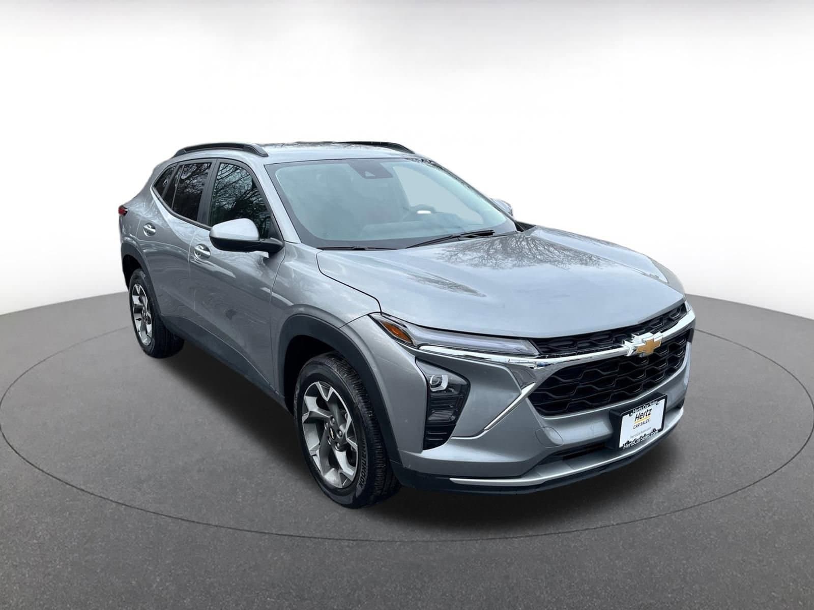 Thumbnail: 2025 Chevrolet Trax - 1