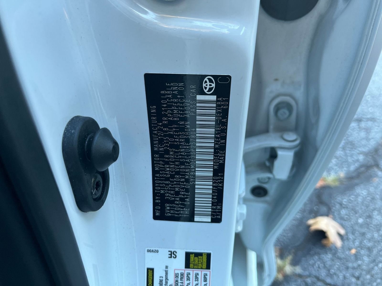 Thumbnail: 2025 Toyota Corolla - 24