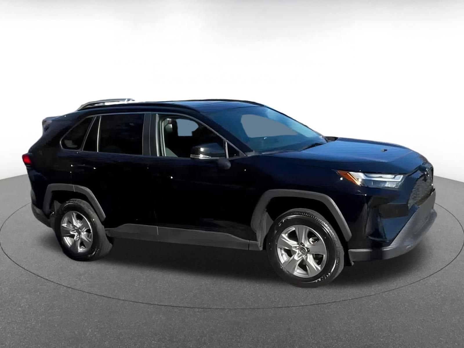 Thumbnail: 2025 Toyota RAV4 - 4